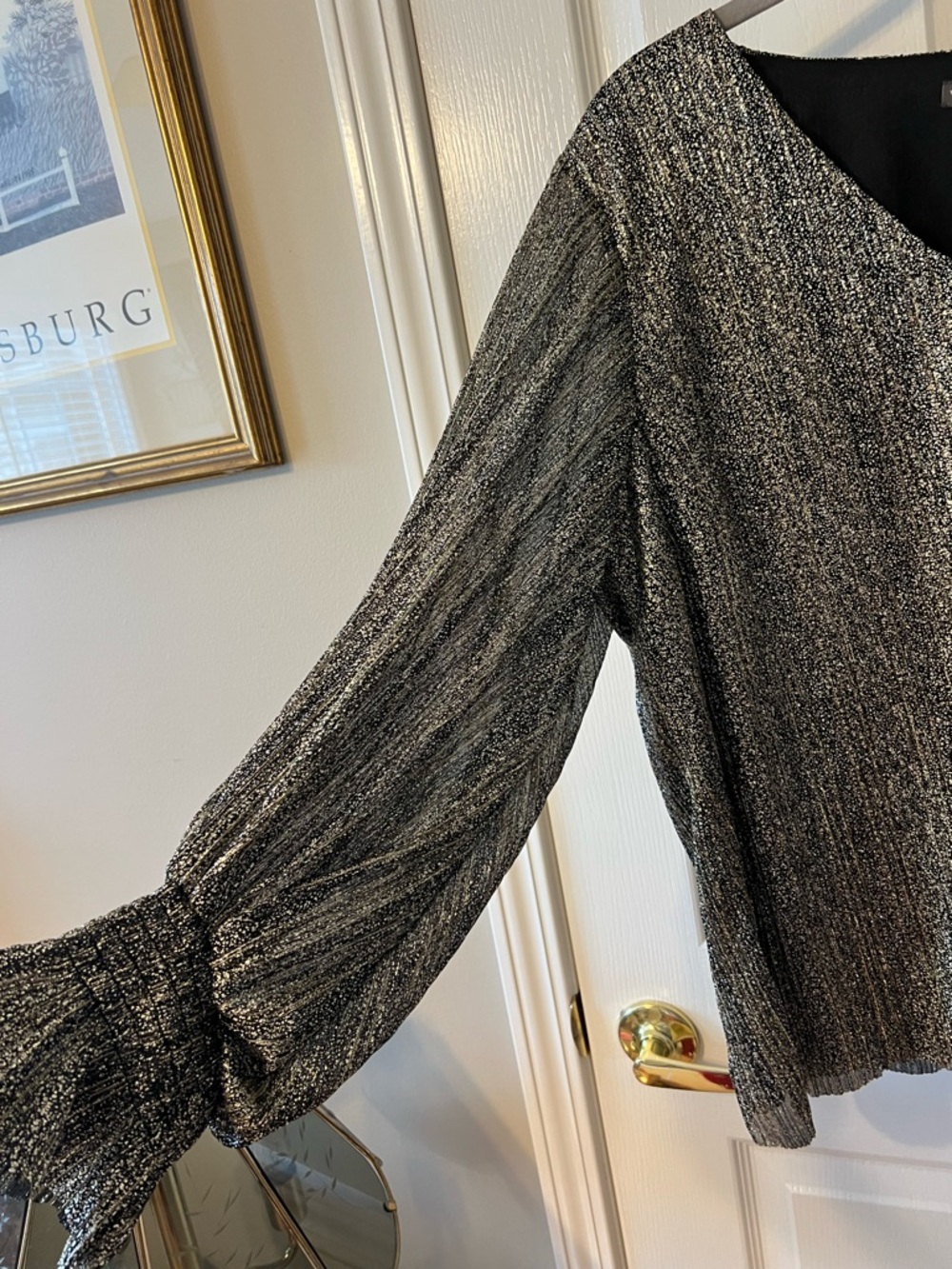 Vince Camuto Shimmery Top - Picture 2 of 4